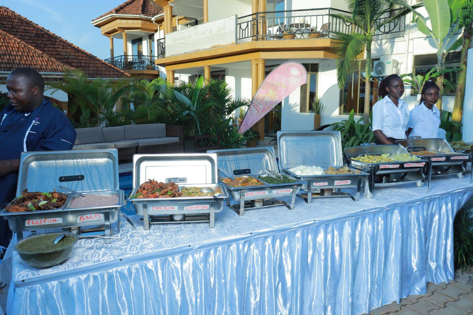 Mowicribs Hotel And Spa Entebbe Ngoại thất bức ảnh